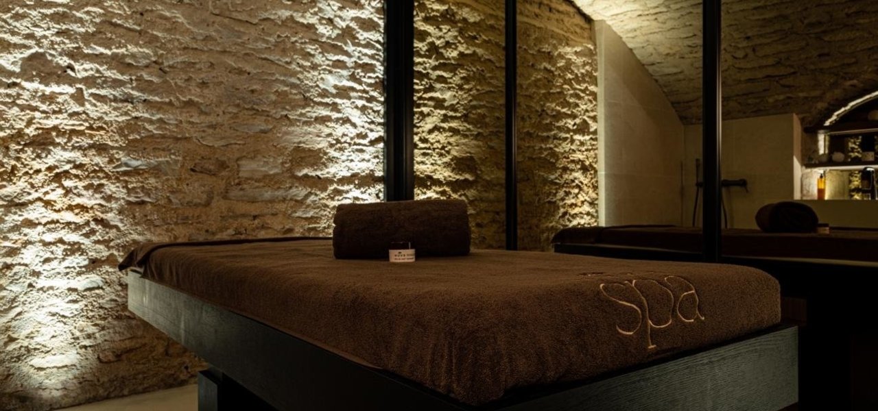 Spa Burgundy